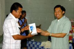54alumni_meeting50.jpg