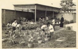 011seminary_old_pics2.jpg